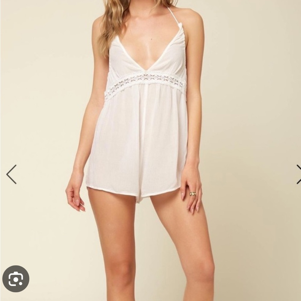 O’Neill swim coverup romper Fiesta white M NWT dainty fairy crochet tasssels